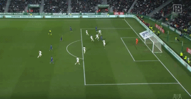 大手笔啊!《节奏大师》开服Bug补偿140张免费跳关卡等